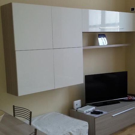 Appartamento Stefania Milão Exterior foto