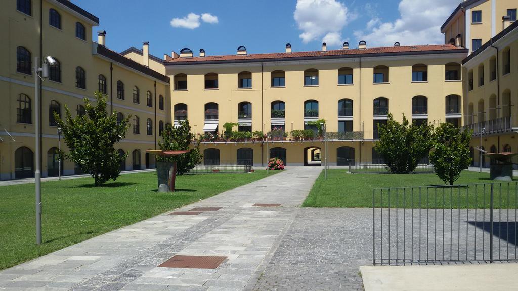Appartamento Stefania Milão Exterior foto