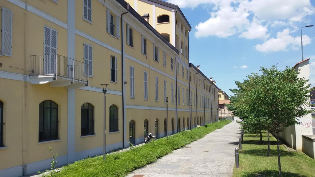 Appartamento Stefania Milão Exterior foto