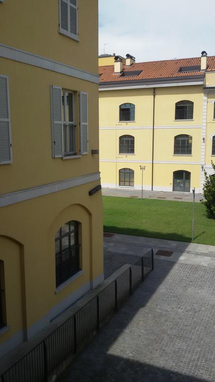 Appartamento Stefania Milão Exterior foto