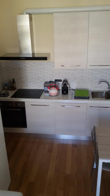 Appartamento Stefania Milão Exterior foto